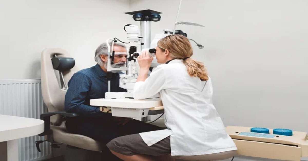 Eye Surgeon in Khanewal