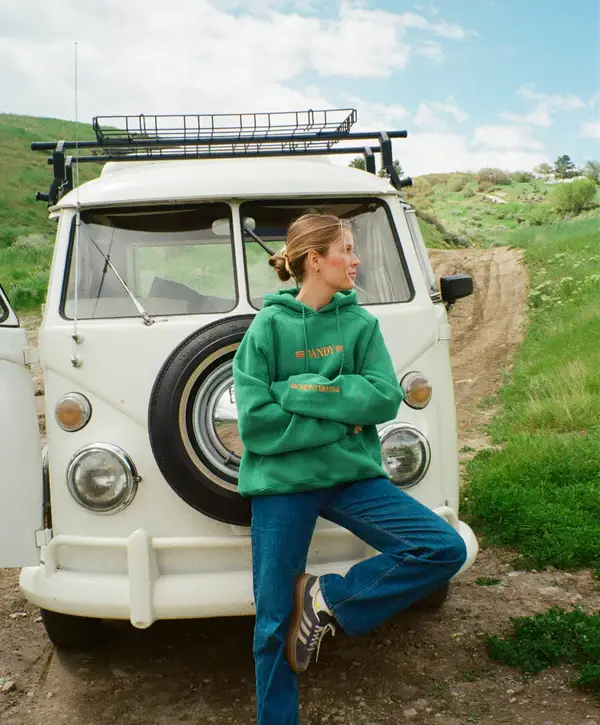 Dandy Hoodie: The Perfect Blend of Modern Streetwear, Everyday Comfort, and Timeless Style